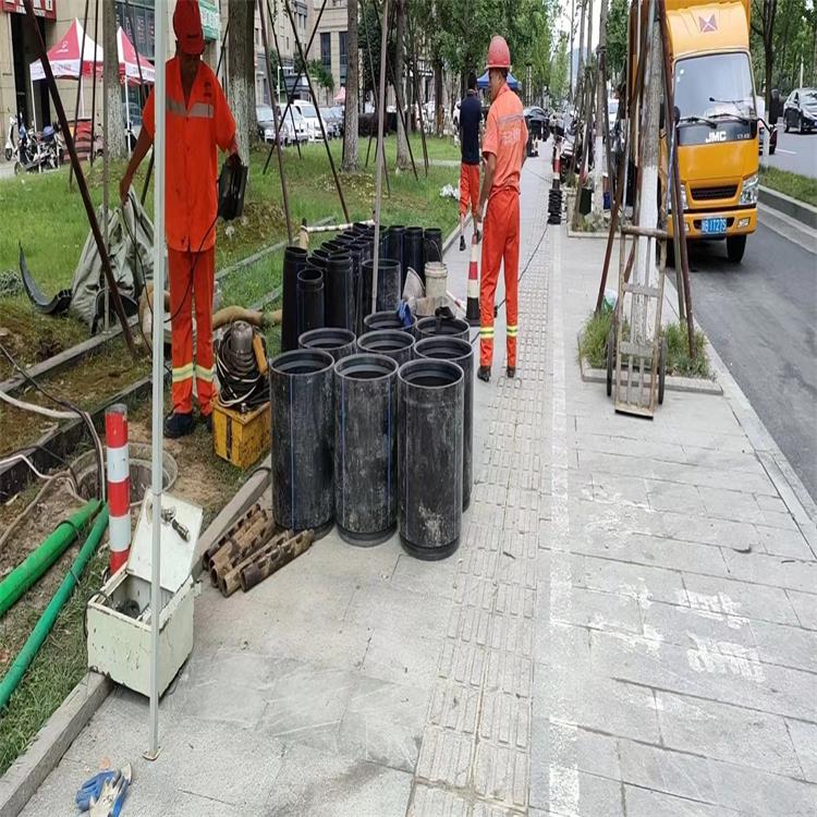 凌源管道短管置换修复